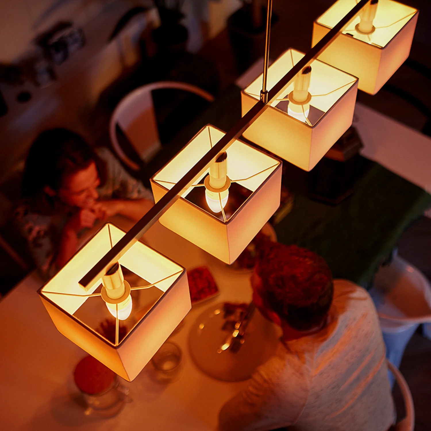 6x Philips Hue Kerze White&Color Amb. E14 5,3W 7 6x Philips Hue Kerze White&Color Amb. E14 5,3W – Bild 5