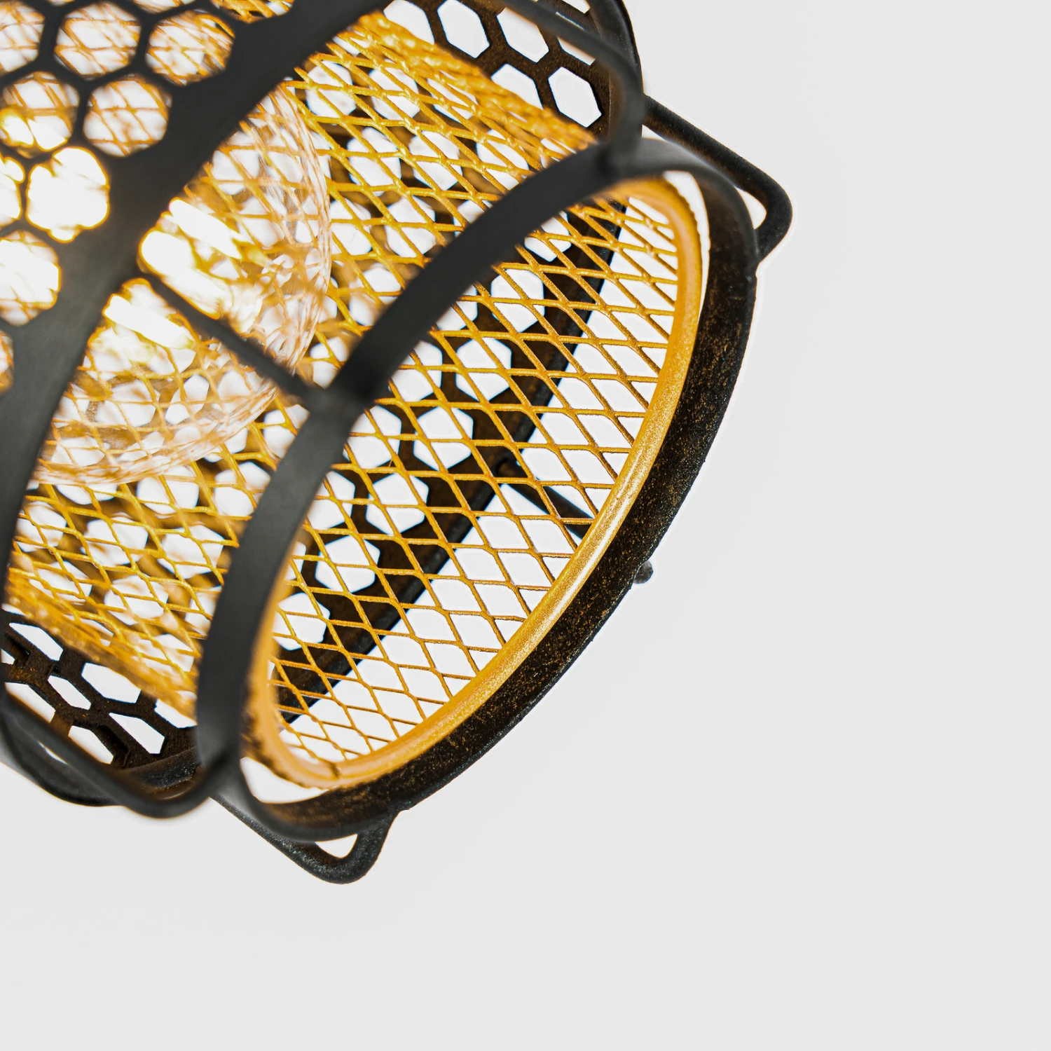 Lindby Eudoria Decken-Spot 3-flammig Schwarz/gold 9 Lindby Eudoria Decken-Spot 3-flammig Schwarz/gold – Bild 7