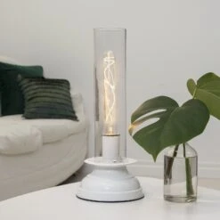 LED-Röhrenlampe E27 T30 22,5cm 3,4W 2.200K Dimmbar