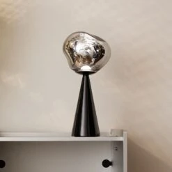 Tom Dixon Melt Portable Akku-Tischleuchte, Schwarz