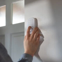 Yale Sync Starter Kit Alarmsystem -Innenleuchten Store 1079011 6