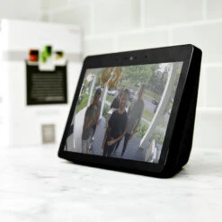 Arlo Pro 3 Sicherheitssystem Mit 4 Kameras Weiß -Innenleuchten Store 1080004 2