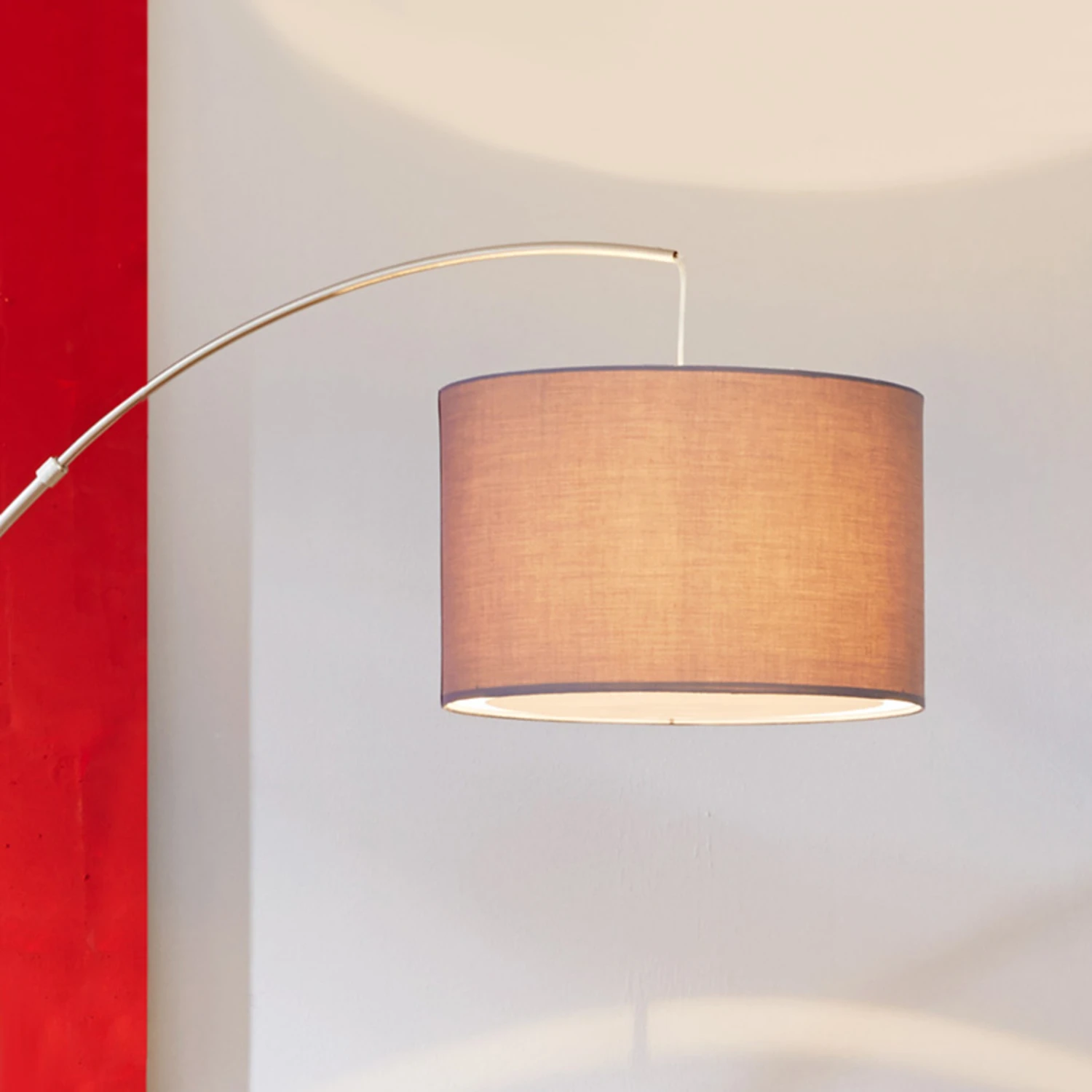 BRILLIANT Klassische Bogenleuchte Clarie, Grau 4 BRILLIANT Klassische Bogenleuchte Clarie, Grau – Bild 2