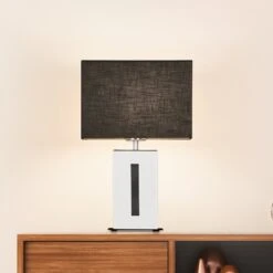 BANKAMP Karlo Tischleuchte Weiß/schwarz, Höhe 47cm