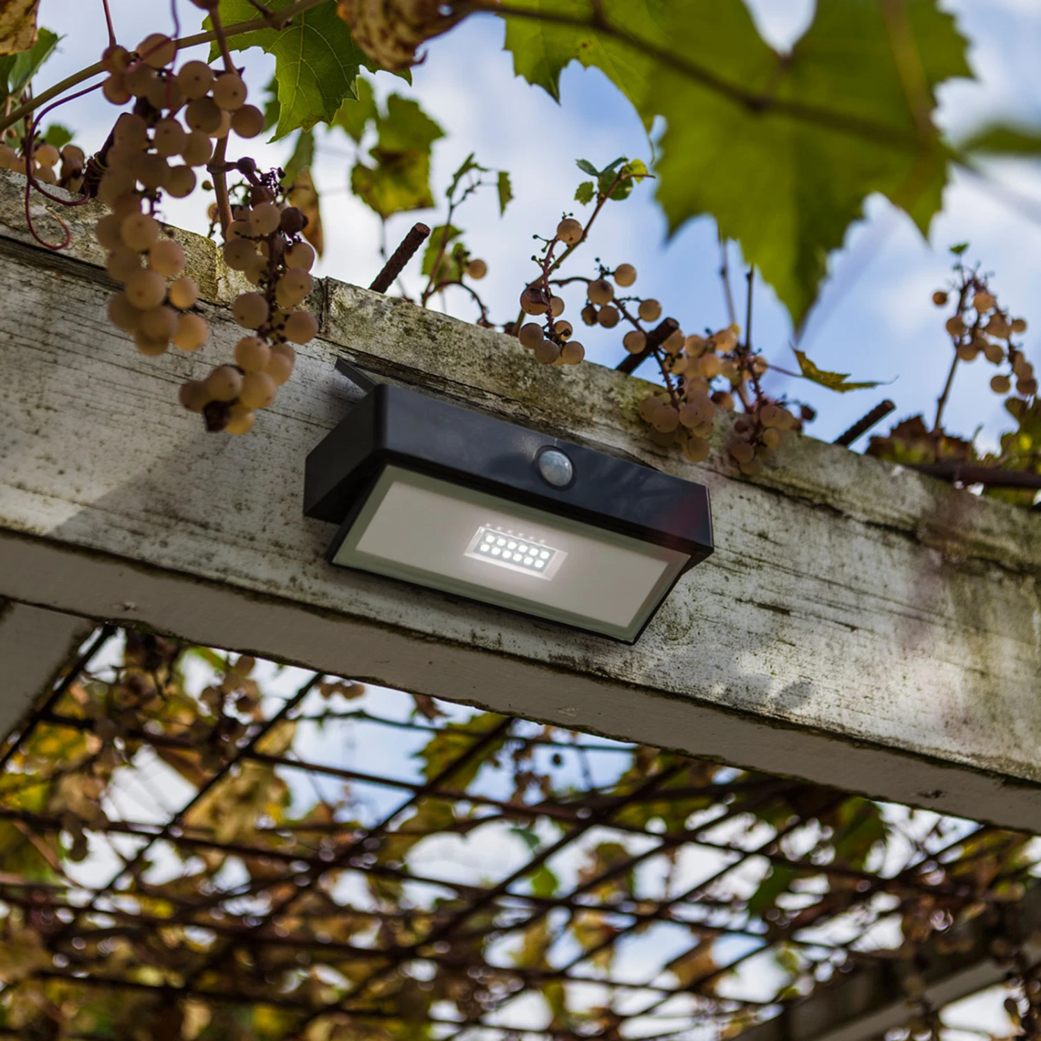 Arrow - Solar-Wandlampe Mit LED Und Sensor 5 Arrow - Solar-Wandlampe Mit LED Und Sensor – Bild 3