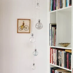 EBB & FLOW Uva M Hängelampe, Ball Silber, Klar