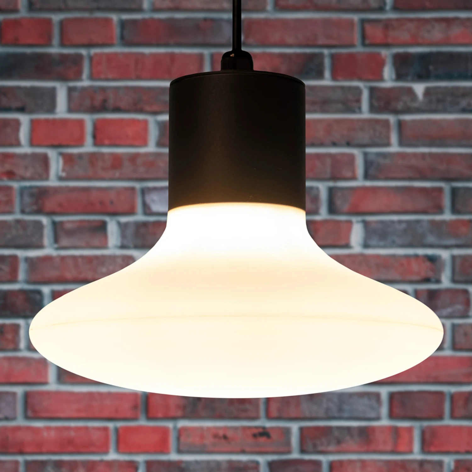 Hängeleuchte Blub's Für Den Außenbereich 3 Hängeleuchte Blub's Für Den Außenbereich