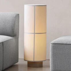 Audo Hashira Stehleuchte Mit Dimmer, Weiß