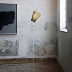 Northern Oslo Wood Stehleuchte Hellgrau/olivgrün -Innenleuchten Store 7013214 1