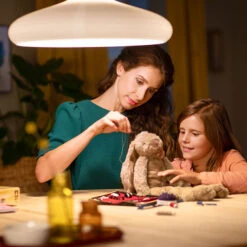 Philips LED-Lampe Classic E27 A60 8,5W 2.700K 3er -Innenleuchten Store 7532212 1