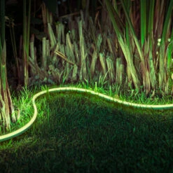 Philips Hue Lightstrip Outdoor 2m White & Color -Innenleuchten Store 7534187 3