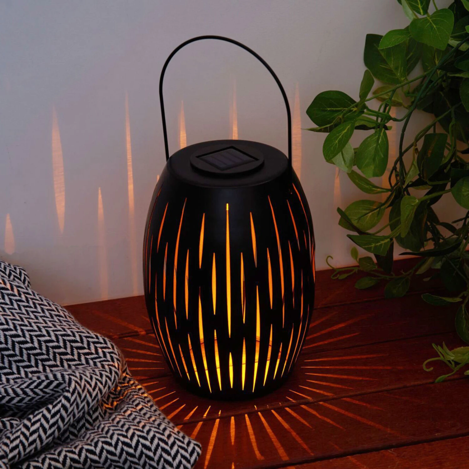 Pauleen Sunshine Joy LED-Solar-Laterne 4 Pauleen Sunshine Joy LED-Solar-Laterne – Bild 2