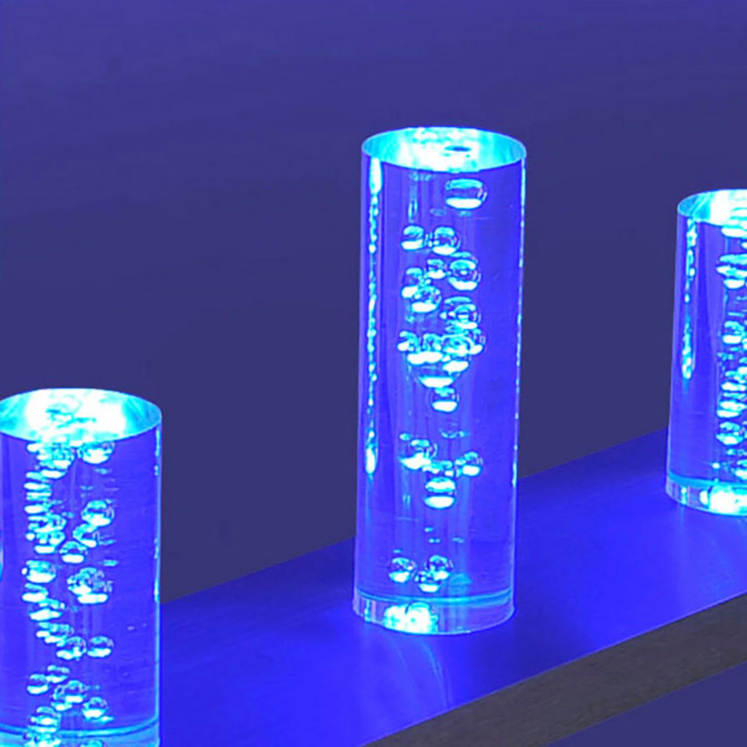 Paul Neuhaus Q-SKYLINE, Tischleuchte RGBW 10 Paul Neuhaus Q-SKYLINE, Tischleuchte RGBW – Bild 8