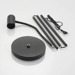 Lindby Ovirama Stehleuchte Aus Eisen, Schwarz -Innenleuchten Store 8032655 8