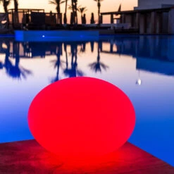 Schwimmfähige LED-Dekoleuchte Flatball L -Innenleuchten Store 8590013 5