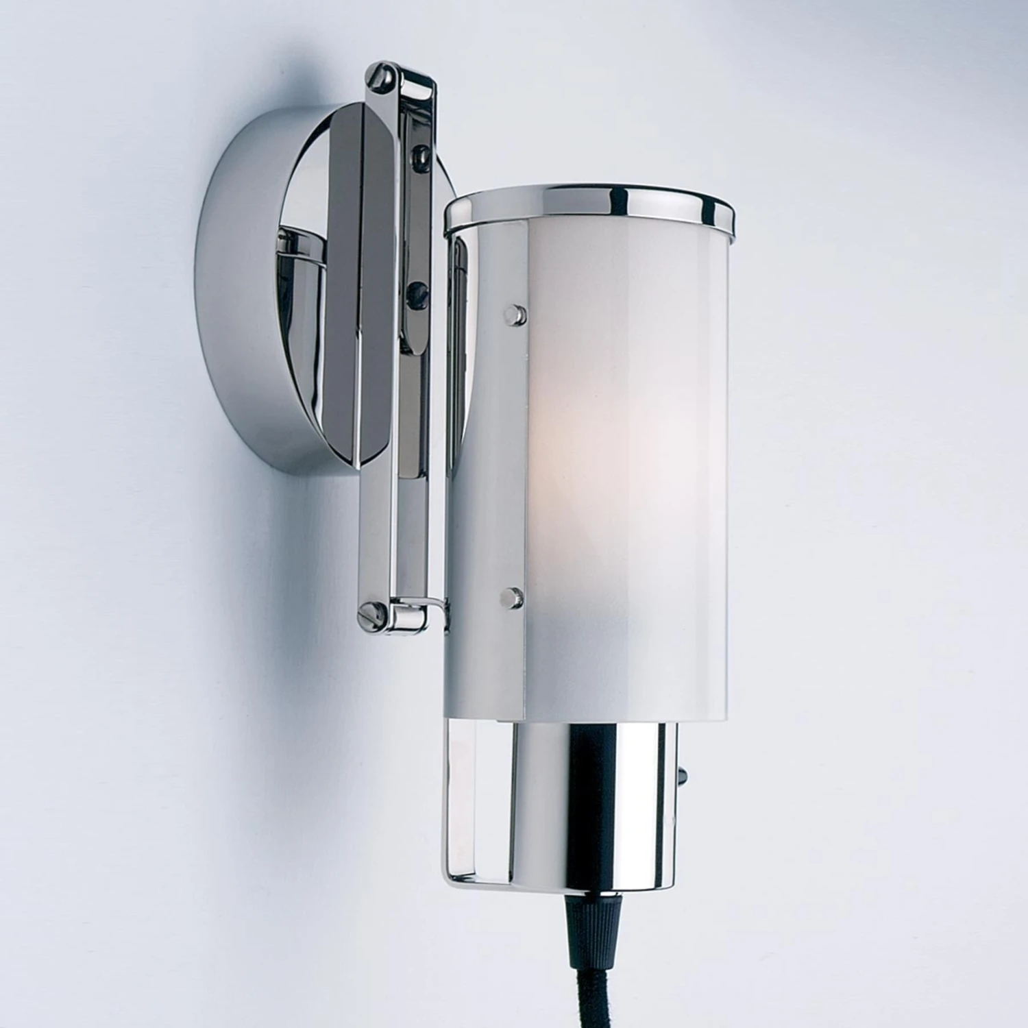 TECNOLUMEN Wagenfeld WNL30 Wandleuchte 4 TECNOLUMEN Wagenfeld WNL30 Wandleuchte – Bild 2