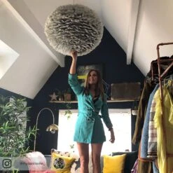 UMAGE Eos Large Hängeleuchte Hellgrau -Innenleuchten Store 9521039 4