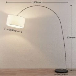 Lindby Belinda Bogenstehlampe , Weißer Stoffschirm -Innenleuchten Store 9624578 4