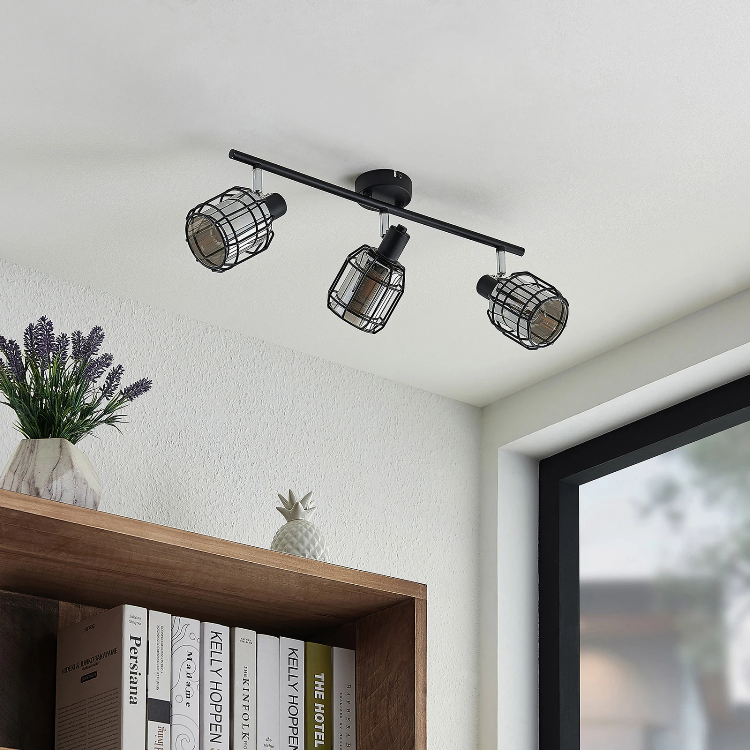 Lindby Sifala Deckenstrahler, Rauchglas, 3-flammig 5 Lindby Sifala Deckenstrahler, Rauchglas, 3-flammig – Bild 3