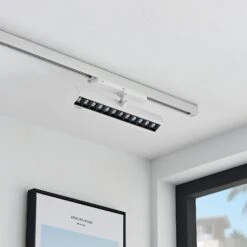 Arcchio Millay LED-Schienenstrahler Weiß 4000K 13 Arcchio Millay LED-Schienenstrahler Weiß 4000K -Innenleuchten Store 9654015 2