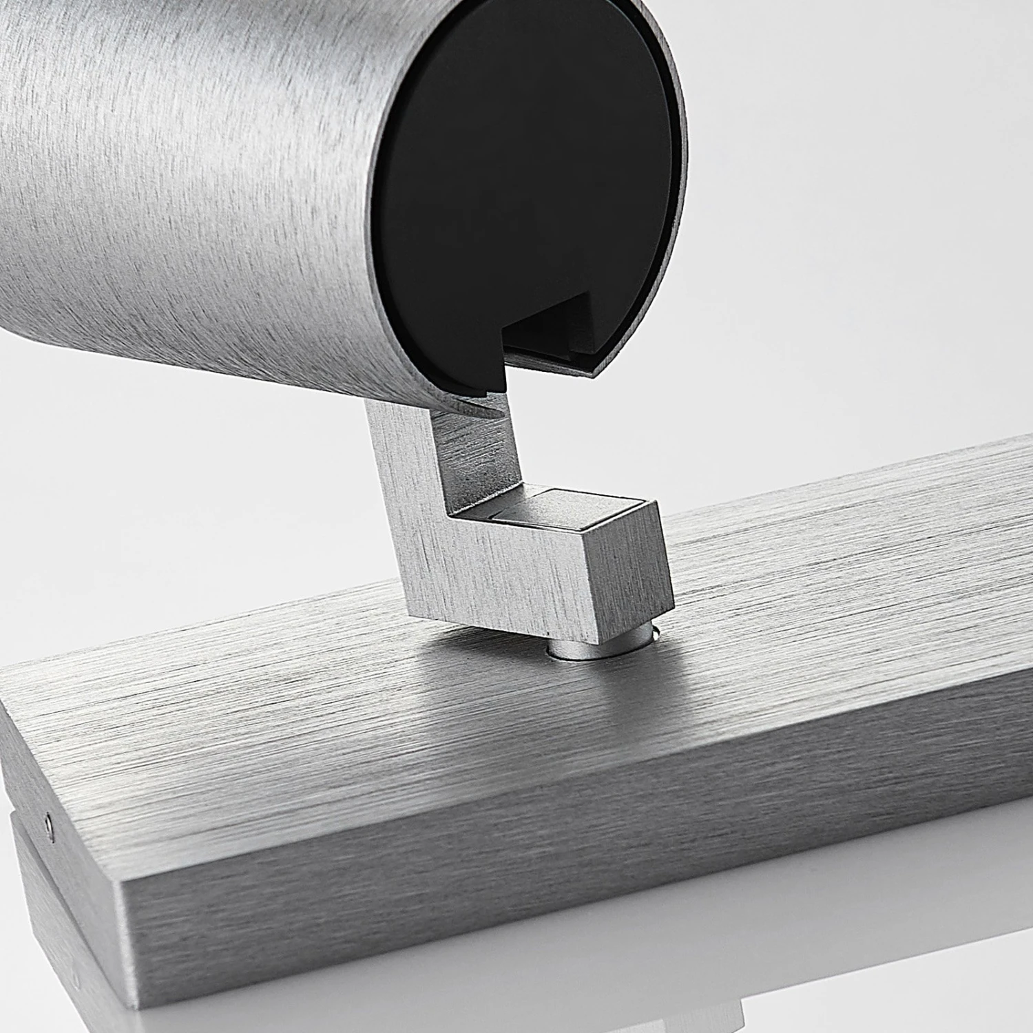 Arcchio Iavo Deckenstrahler, Eckig, Alu, 3-fl. 10 Arcchio Iavo Deckenstrahler, Eckig, Alu, 3-fl. – Bild 8